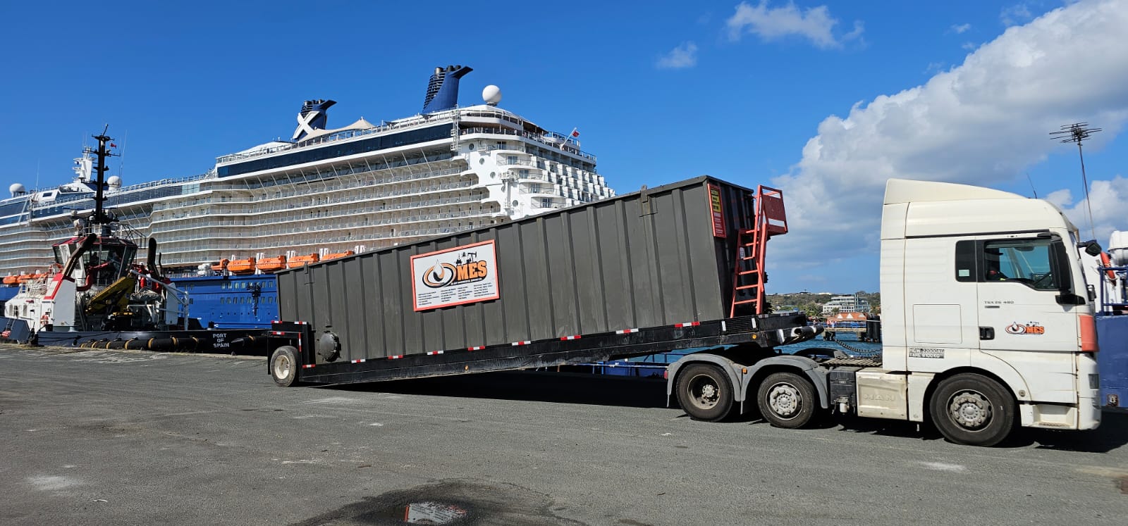 Oil Mop high-capacity waste container arriving at a Caribbean cruise port